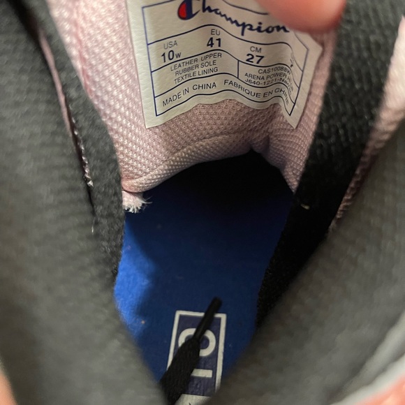 Champion shoes - Picture 5 of 5